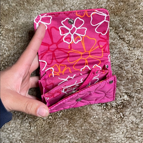 Vera Bradley Plaza And Key Wallet Pink - Picture 4 of 4